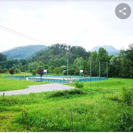 Río Asón: Tranquilo Retiro Con Piscina Y Wi-fi