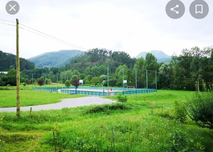 Río Asón: Tranquilo Retiro Con Piscina Y Wi-fi