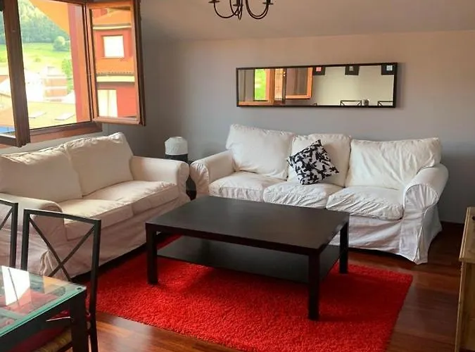 Río Asón: Tranquilo Retiro Con Piscina Y Wi-fi